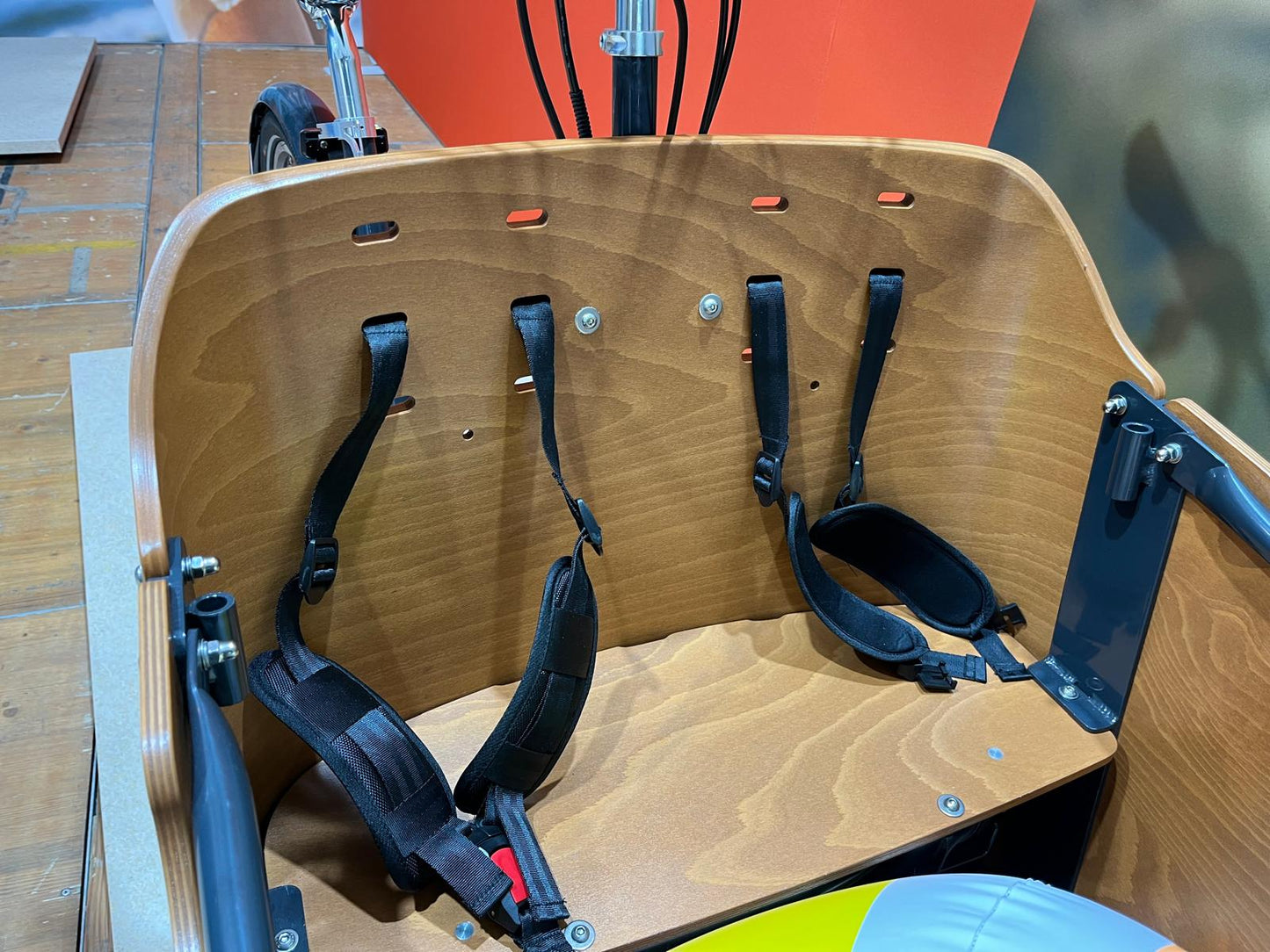 Babboe Curve Mountain Lastenrad - Inkl. Regenverdeck - 500 Wh - 2026