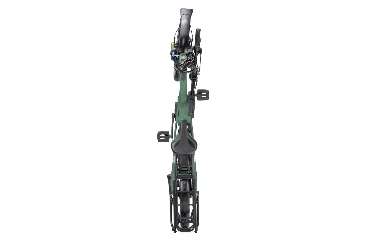 Tern HSD P00 Kompaktrad E-Bike in Satin Spruce / Silver – senkrecht geparkt