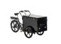 Cargobike Classic Box E-Lastenrad Dreirad schwarz – Schrägansicht rechts mit geschlossener Ladebox