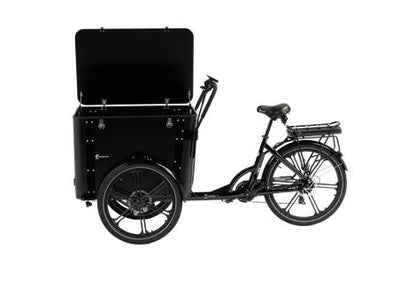 Cargobike Flex Box E-Lastenrad Dreirad schwarz – Seitenansicht rechts mit geöffnetem Boxdeckel